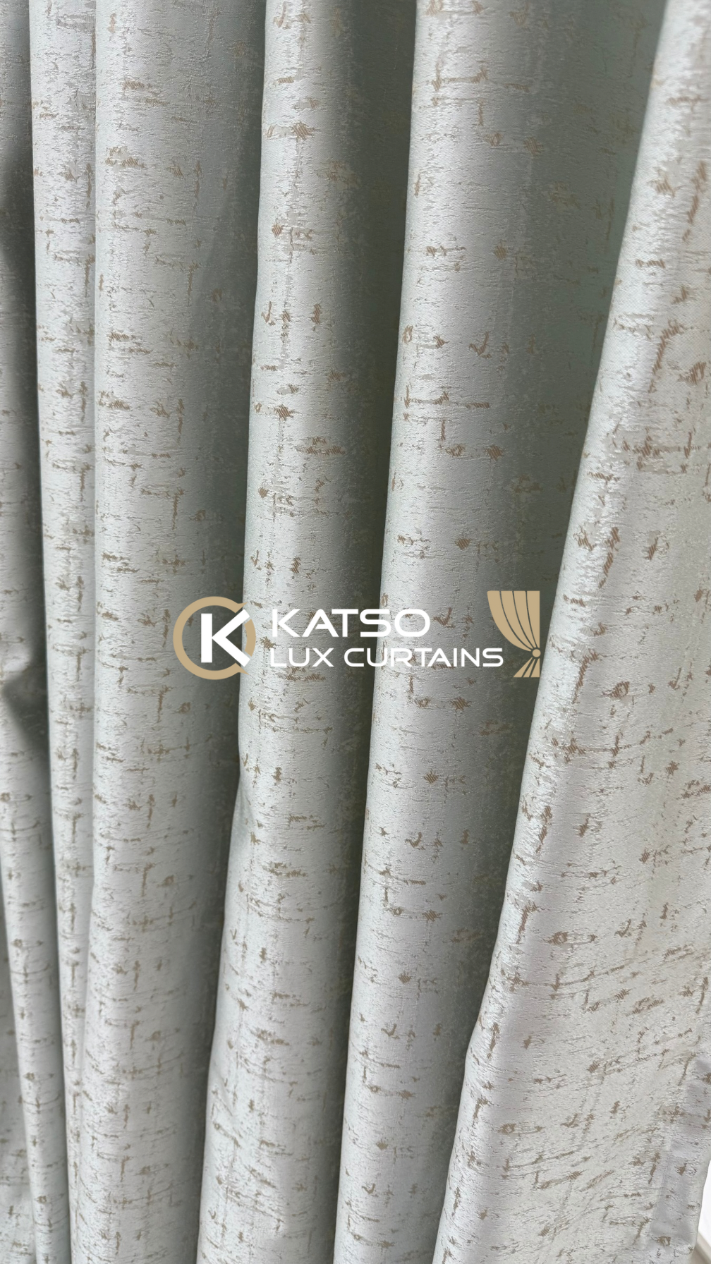 Front Curtain - Thatohatsi