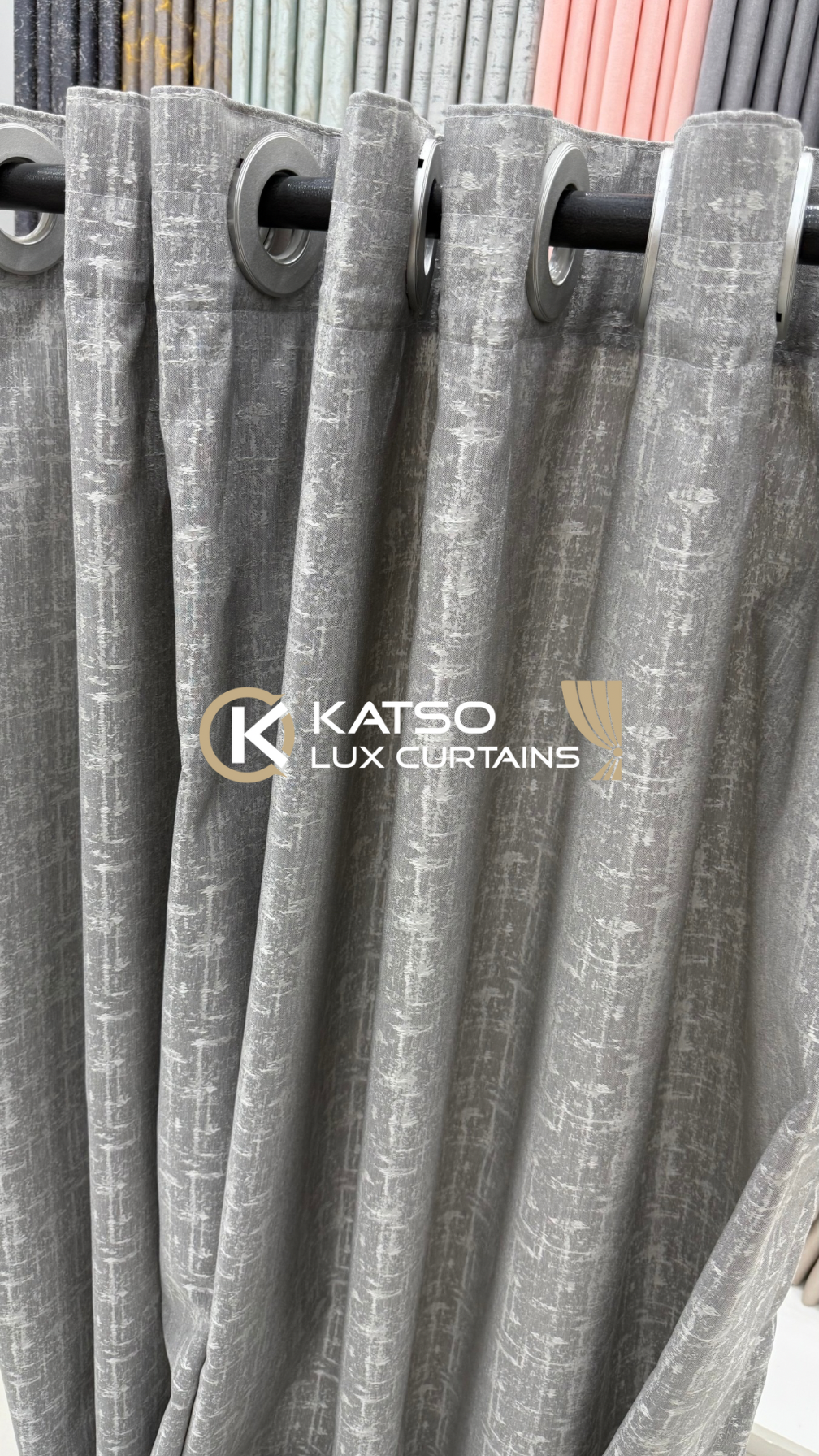 Front Curtain - Shadow