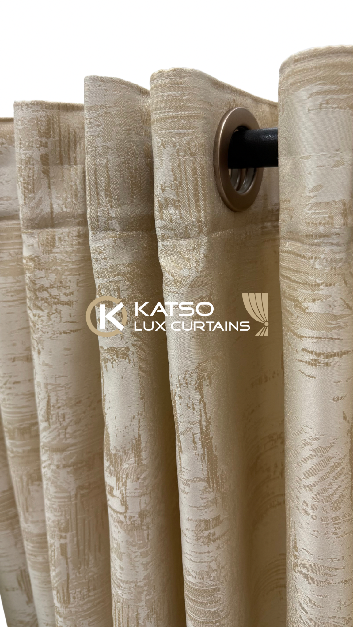 Front Curtain - Omar