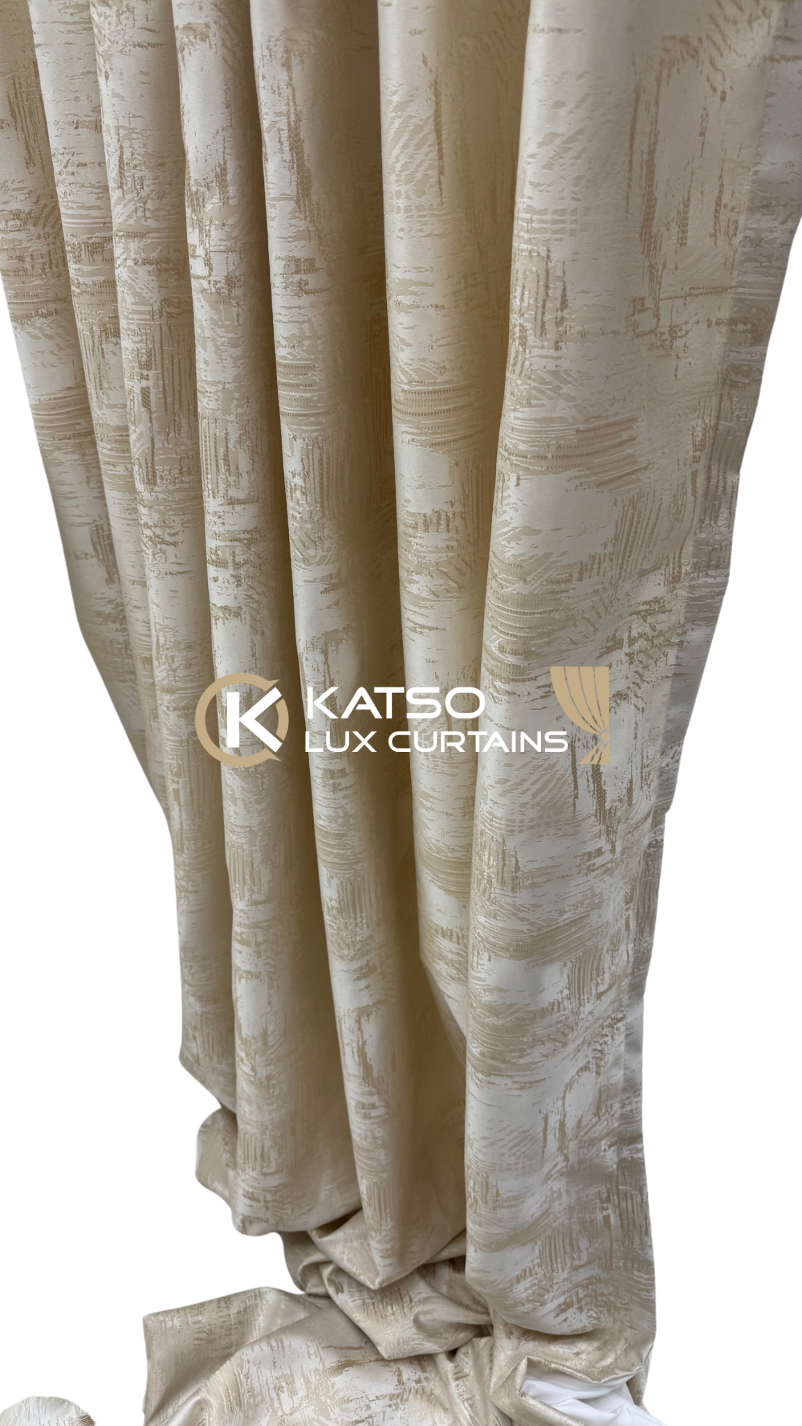 Front Curtain - Omar