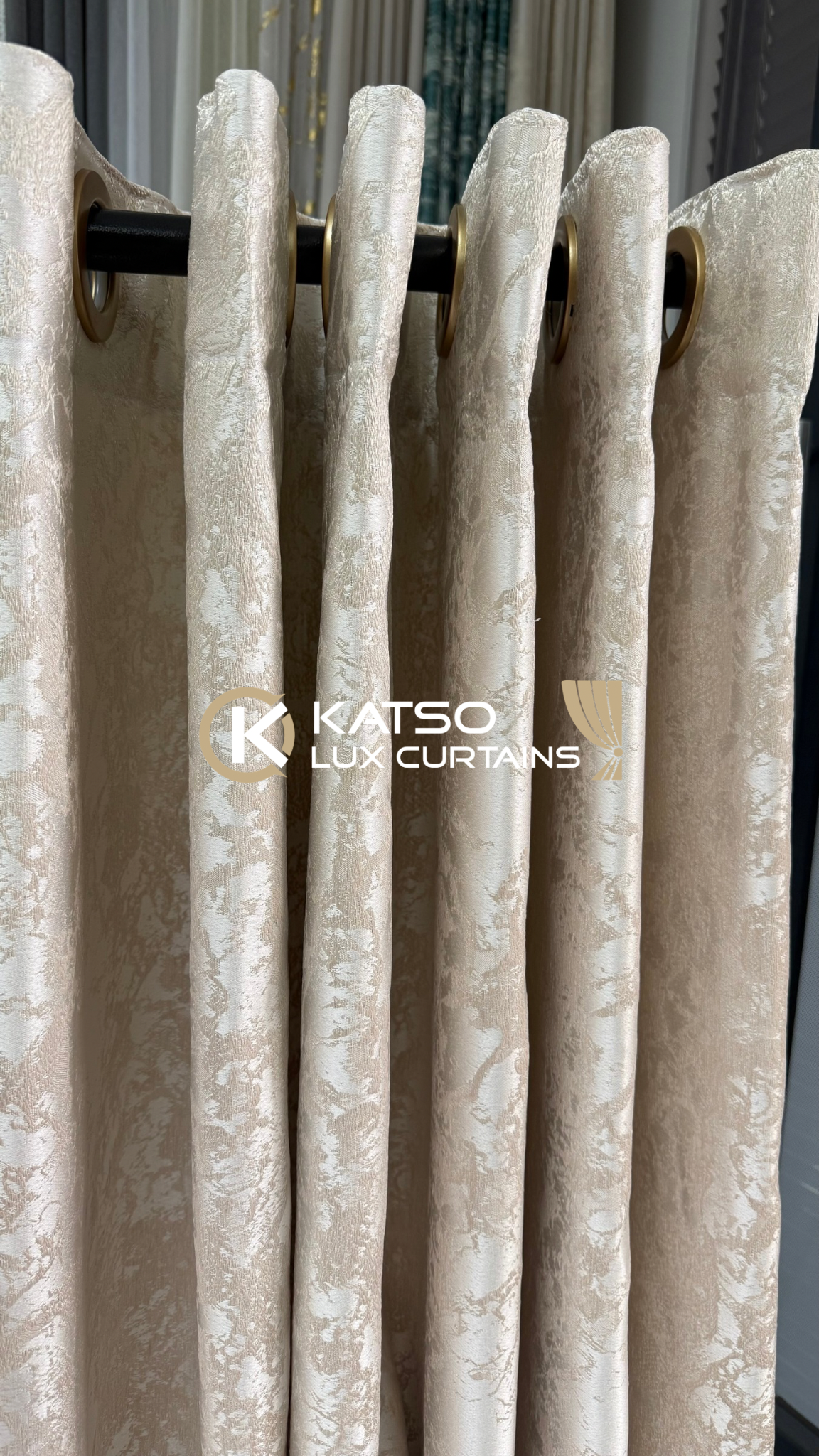 Front Curtain - Sunita