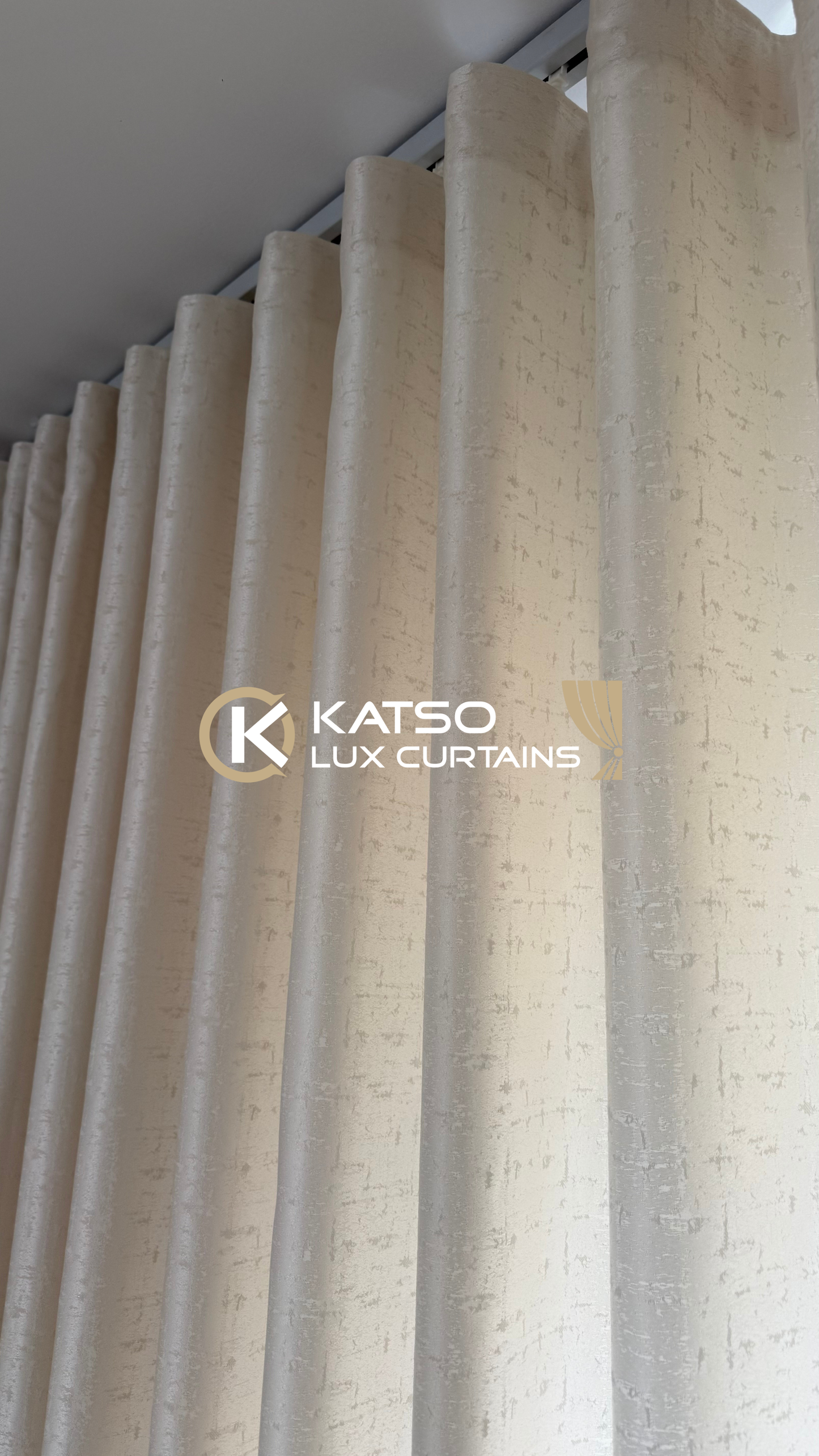 Front Curtain - Dibuseng