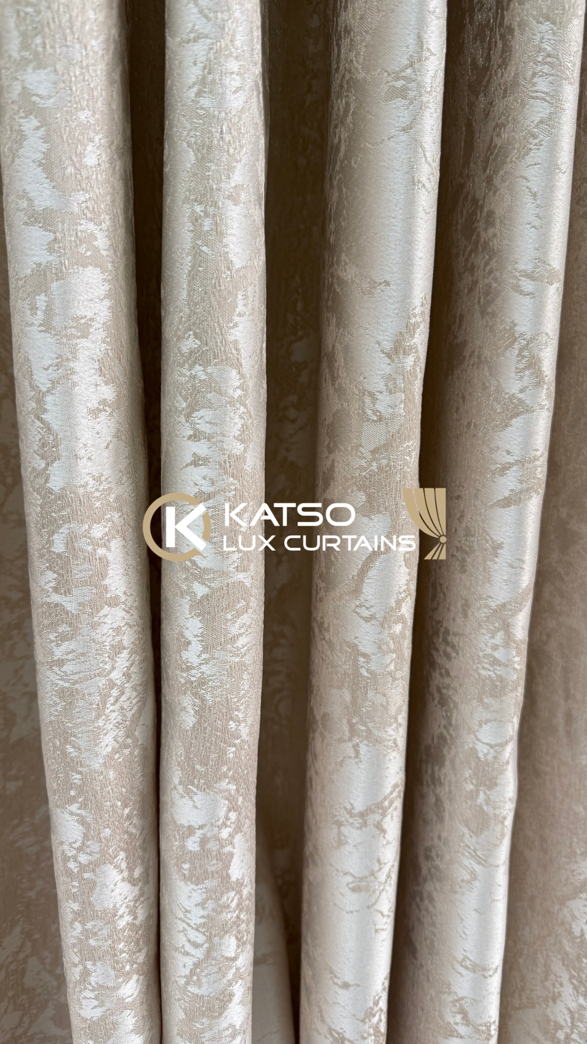 Front Curtain - Sunita