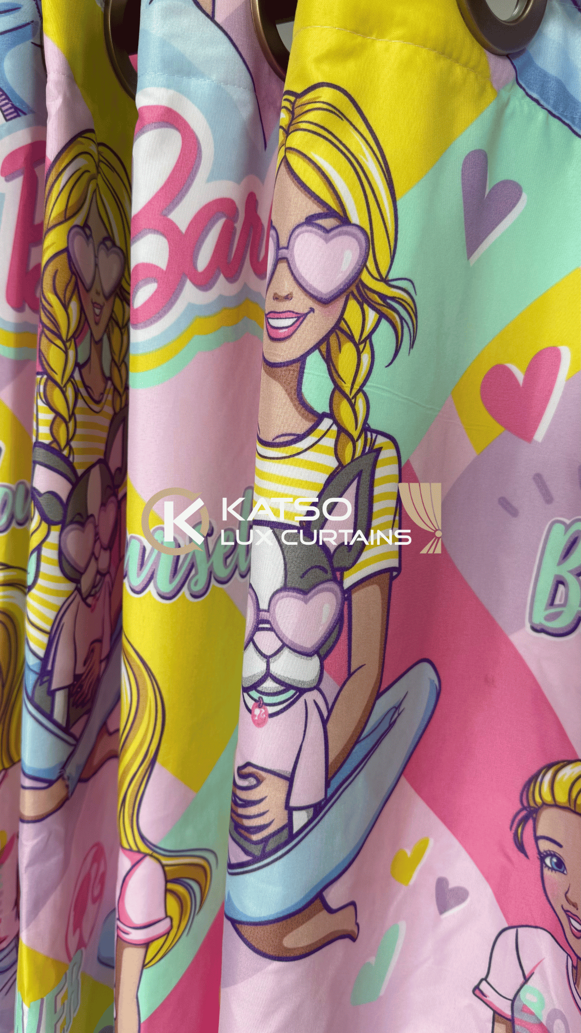 Kids Front Curtain - Barbie