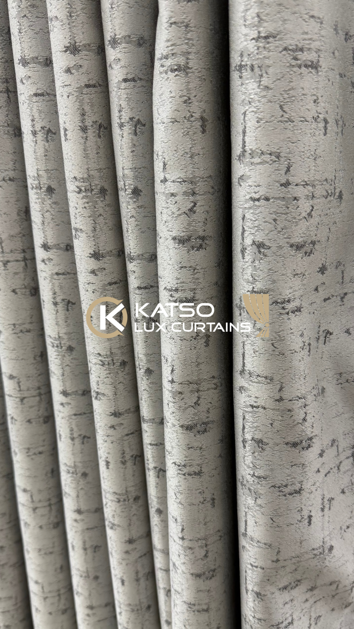 Nomsa Made-to-Measure Curtain | Eyelet, Taped or Wave