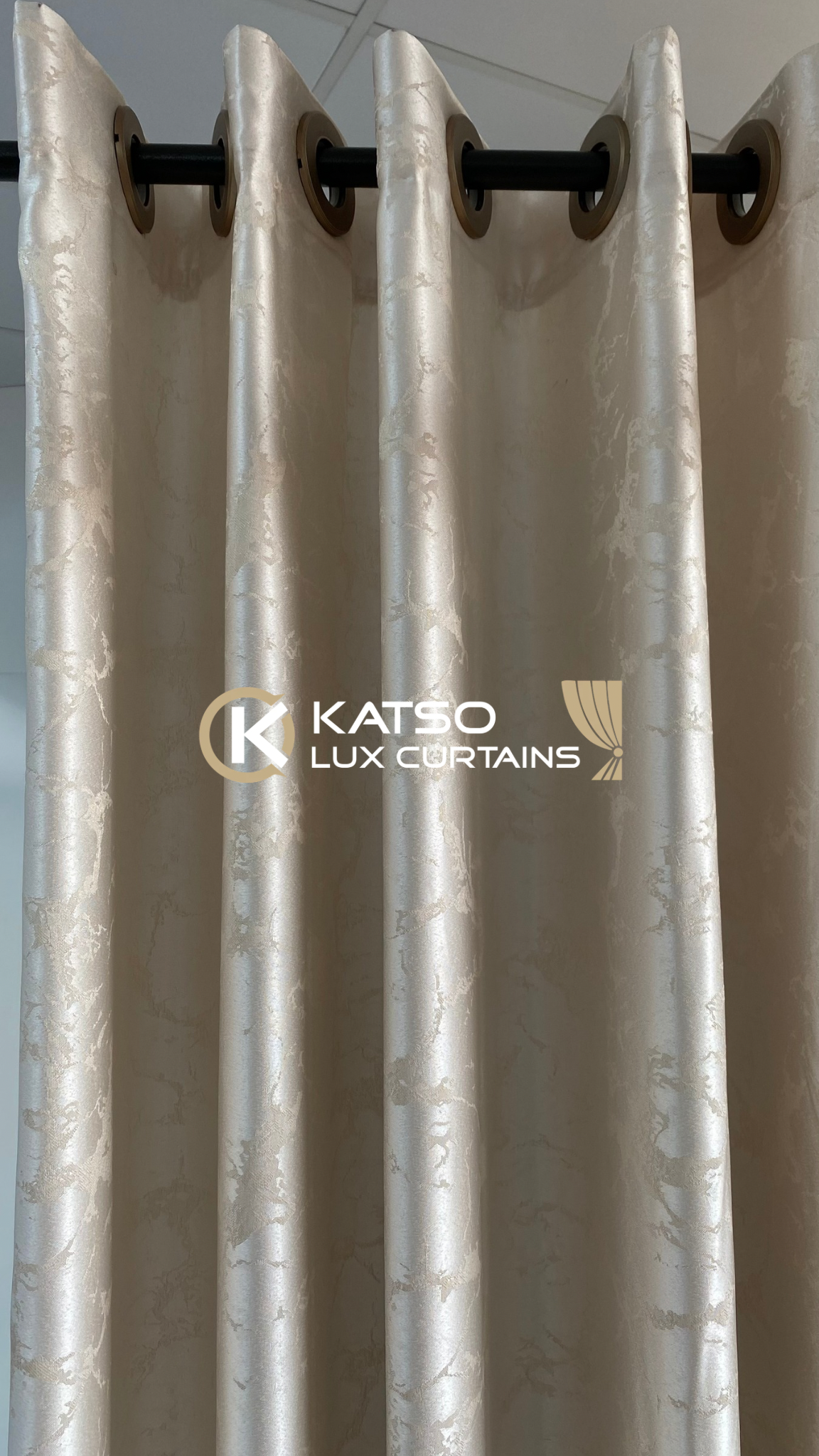 Rethabile Made-to-Measure Curtain | Eyelet, Taped or Wave