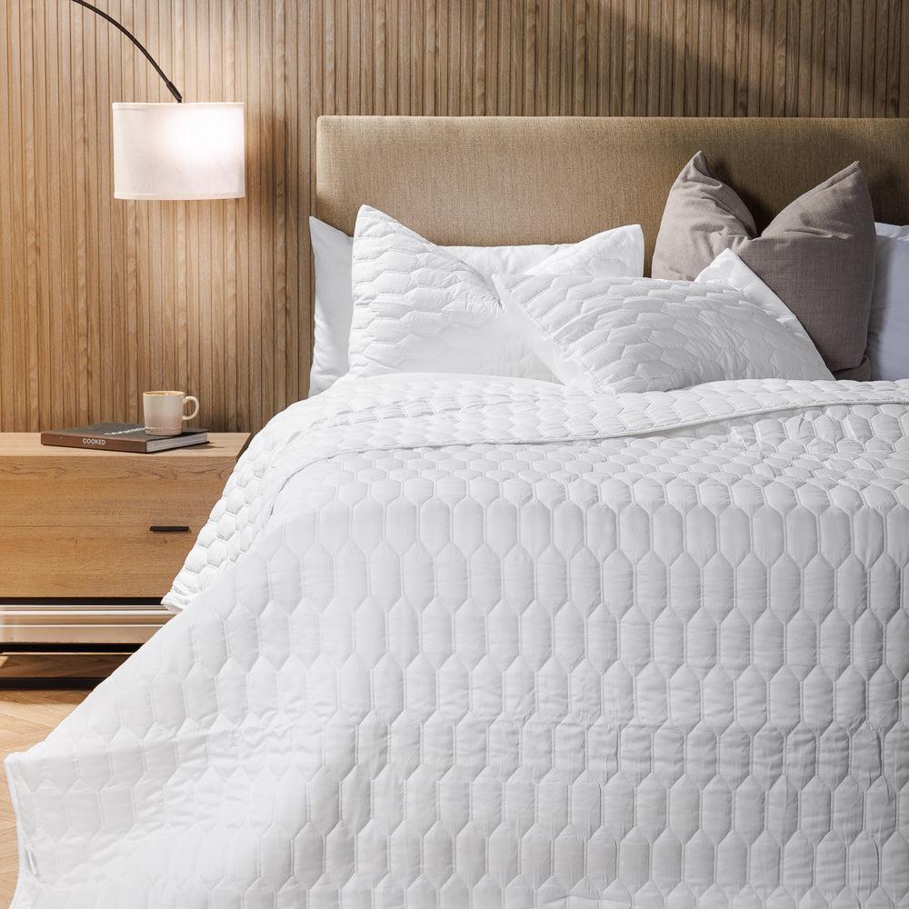 Loam Whisper Soft Premium Cotton Quilt White-Quilts & Comforters