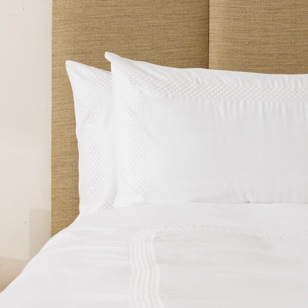 Whisper Soft Lattice 400 Thread Count 100% Cotton Embroidered Duvet Cover Set White-Duvet Cover Sets