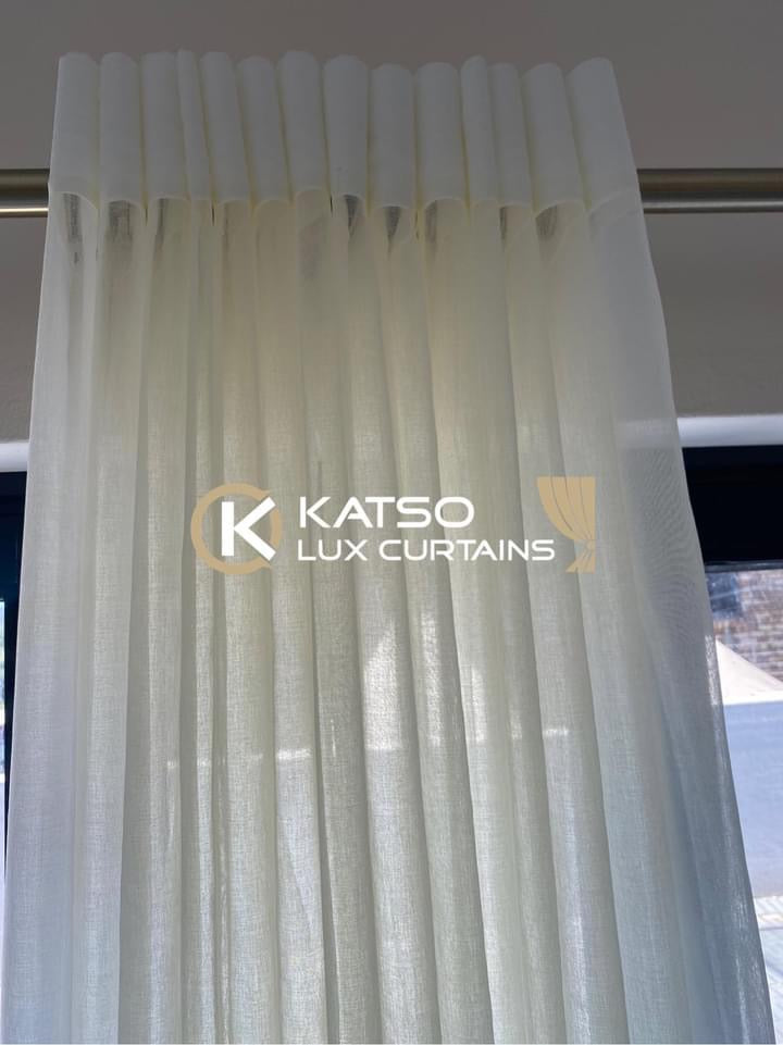 Elegant Lace Curtain - Cream